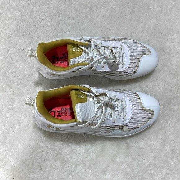Under Armour Women's Glyde 2.0 MT Metal Fastpitch Softball Cleats - Picture 6 of 6
